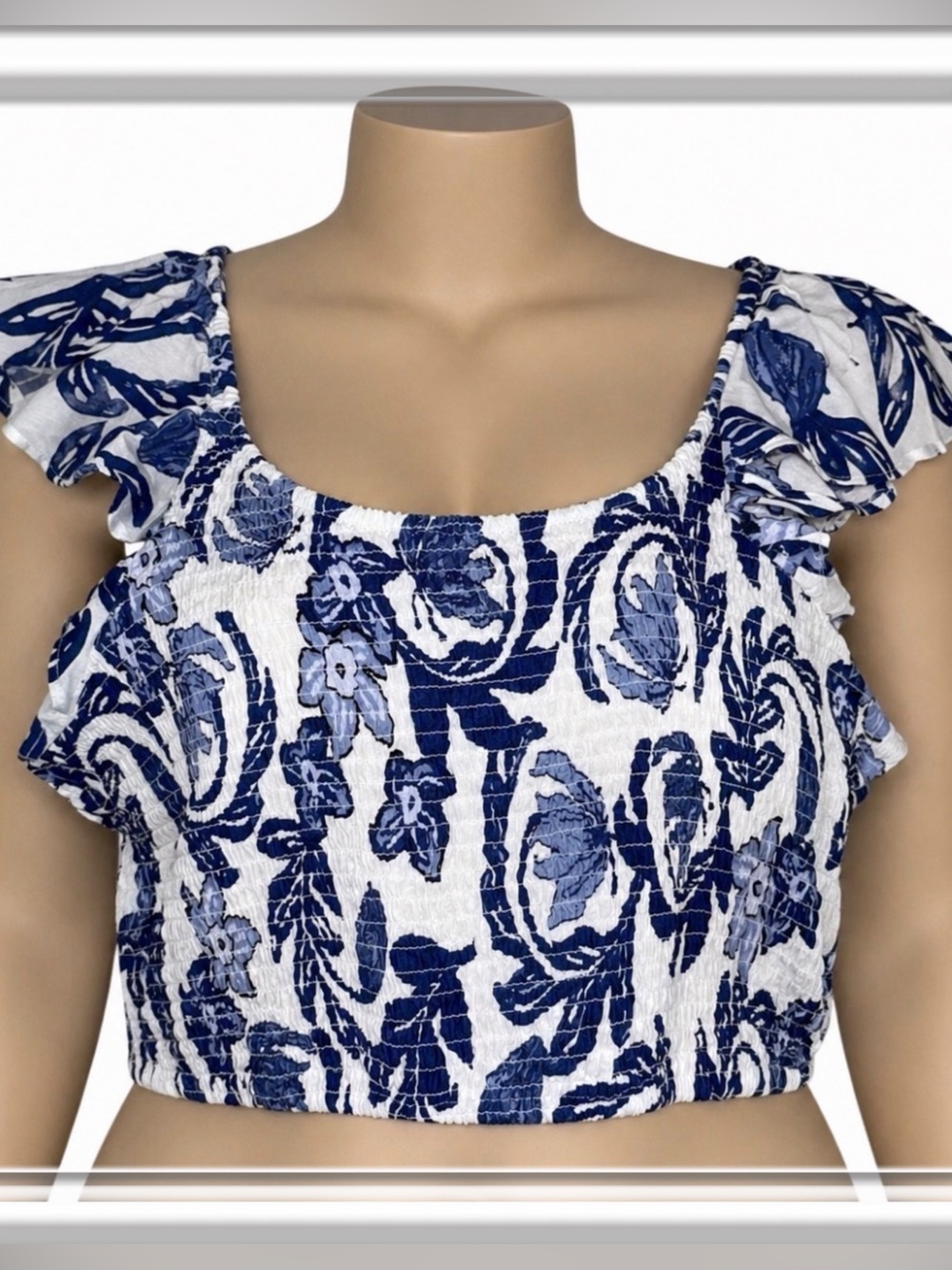NWT La Armario Floral Smocked Crop Top Flutter Sleeve Blue Size XL Cotton